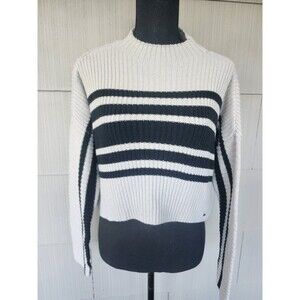 Hollister Sweater Womens Extra Small XS Pullover Monk Turtleneck Long Sleeve